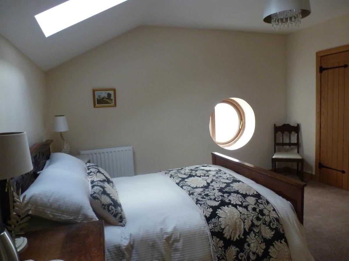 Mile House Barn Bed & Breakfast Nantwich Exterior photo