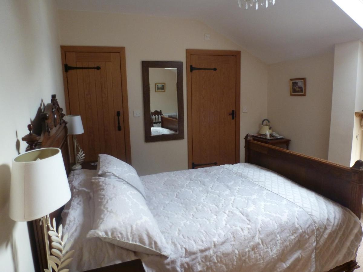 Mile House Barn Bed & Breakfast Nantwich Exterior photo
